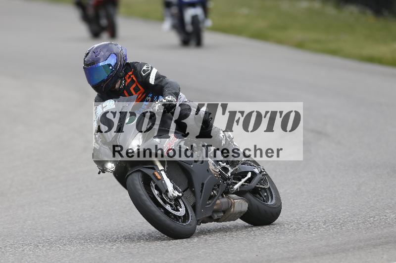 /09 19.04.2026  Caremotion get faster ADR/Gruppe gruen/222